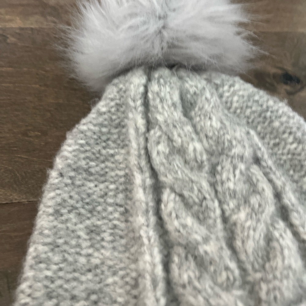 Hat - Picture 5 of 6